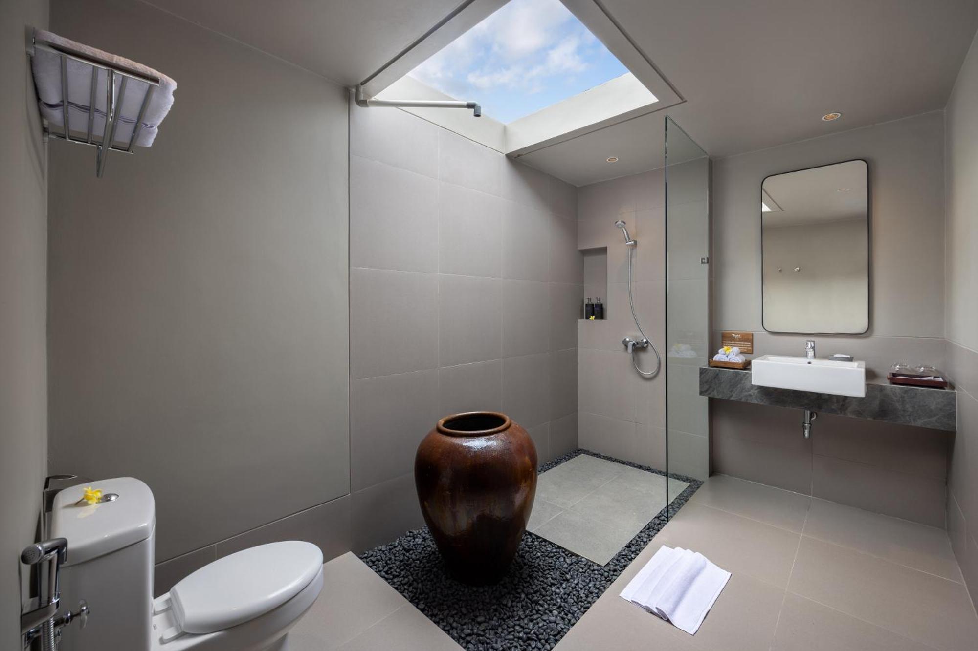 Tapa Agung View Hotel Menanga Екстериор снимка